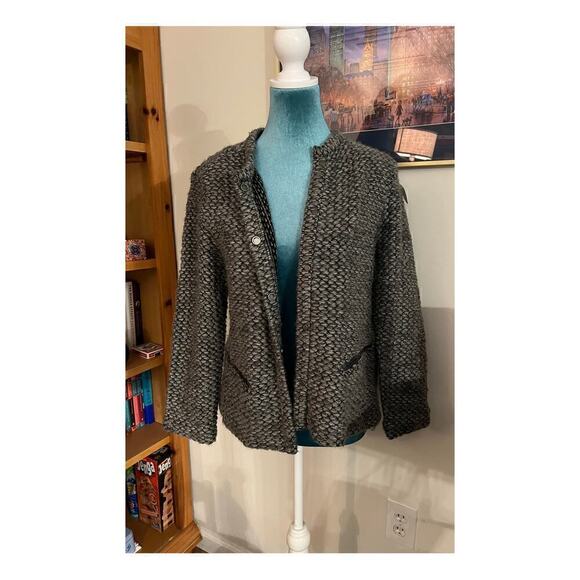 Ann Taylor Cardigan - Picture 3 of 8
